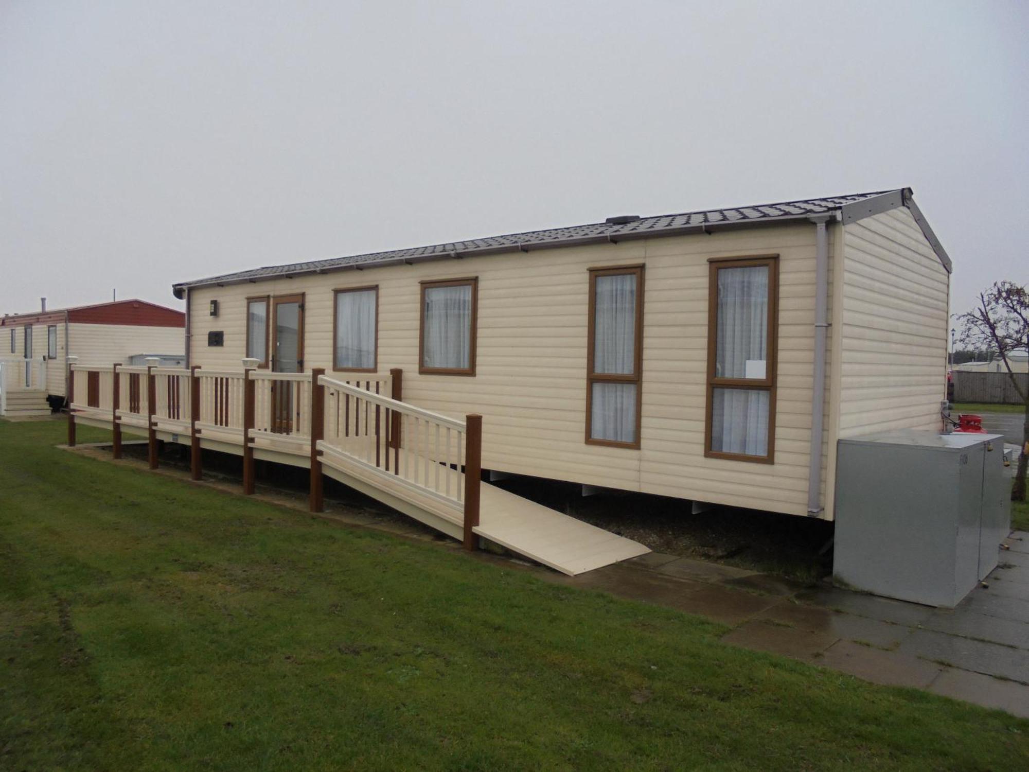 The Grange Ingoldmells: Elan 6 Berth, Central Heated, Wrap Around Decking Extérieur photo