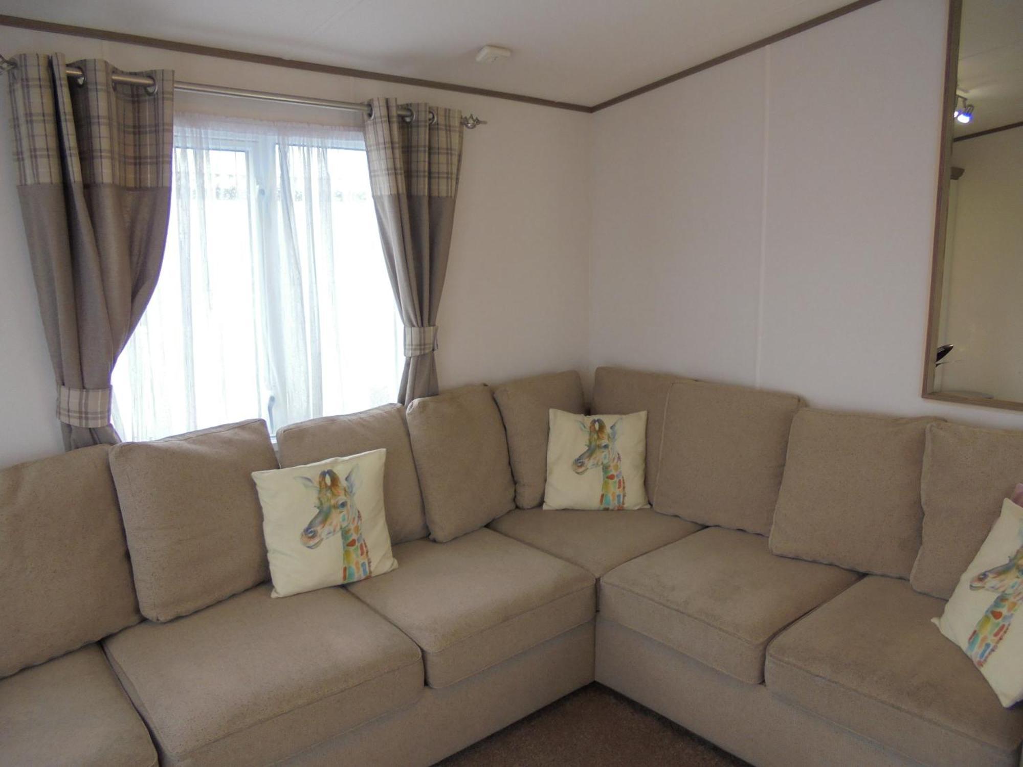 The Grange Ingoldmells: Elan 6 Berth, Central Heated, Wrap Around Decking Extérieur photo