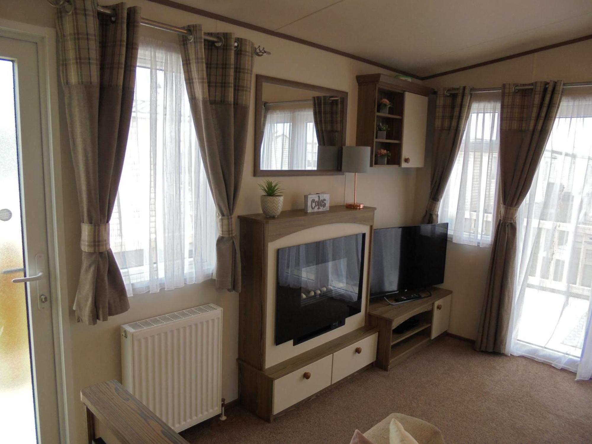 The Grange Ingoldmells: Elan 6 Berth, Central Heated, Wrap Around Decking Extérieur photo